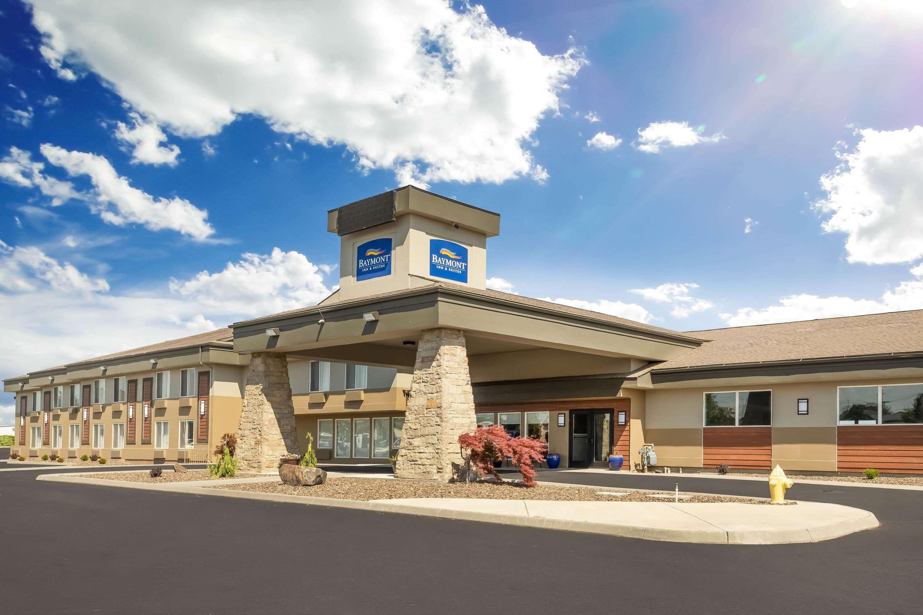 Baymont By Wyndham Tri-Cities/Kennewick Wa Hotel Bagian luar foto