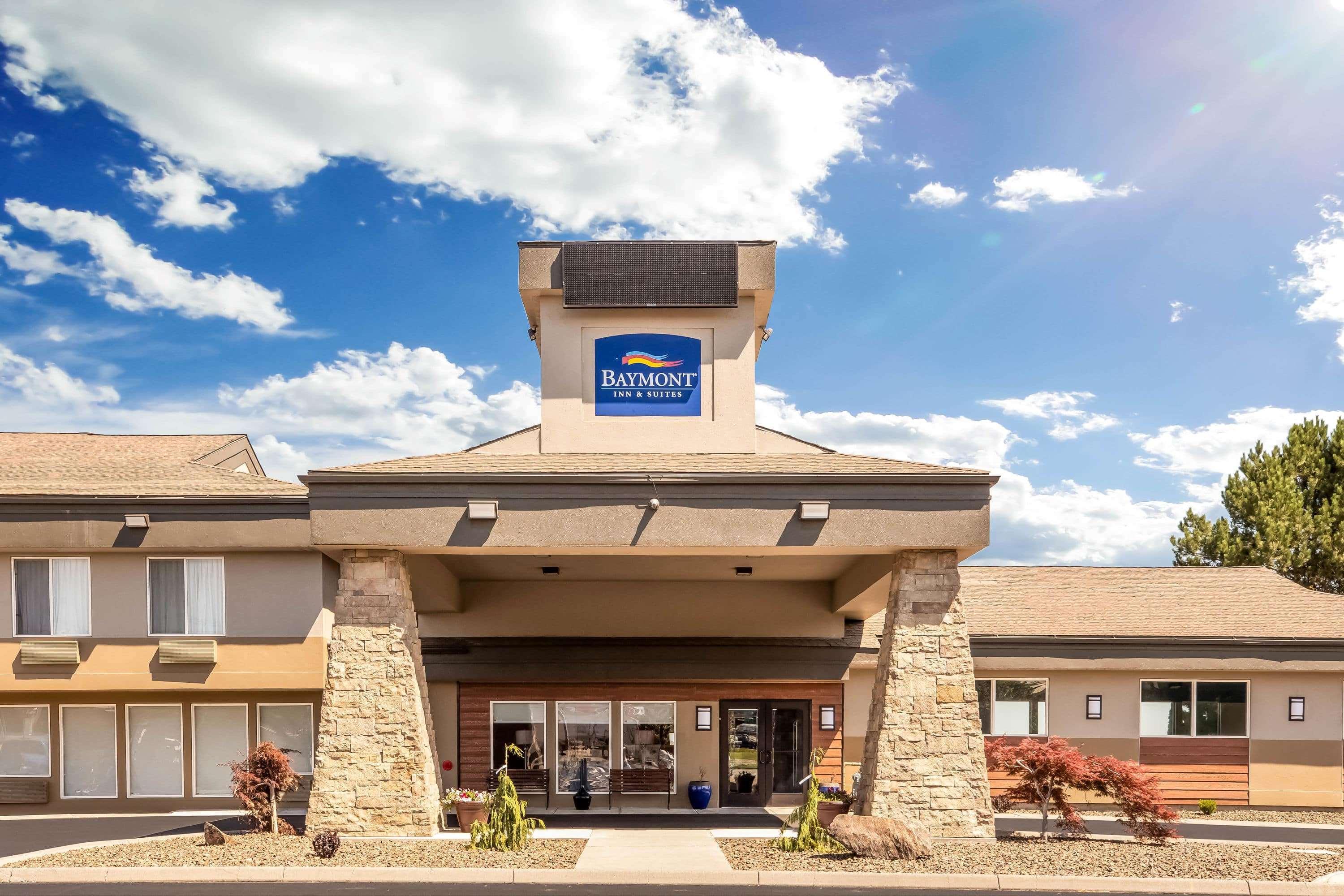 Baymont By Wyndham Tri-Cities/Kennewick Wa Hotel Bagian luar foto