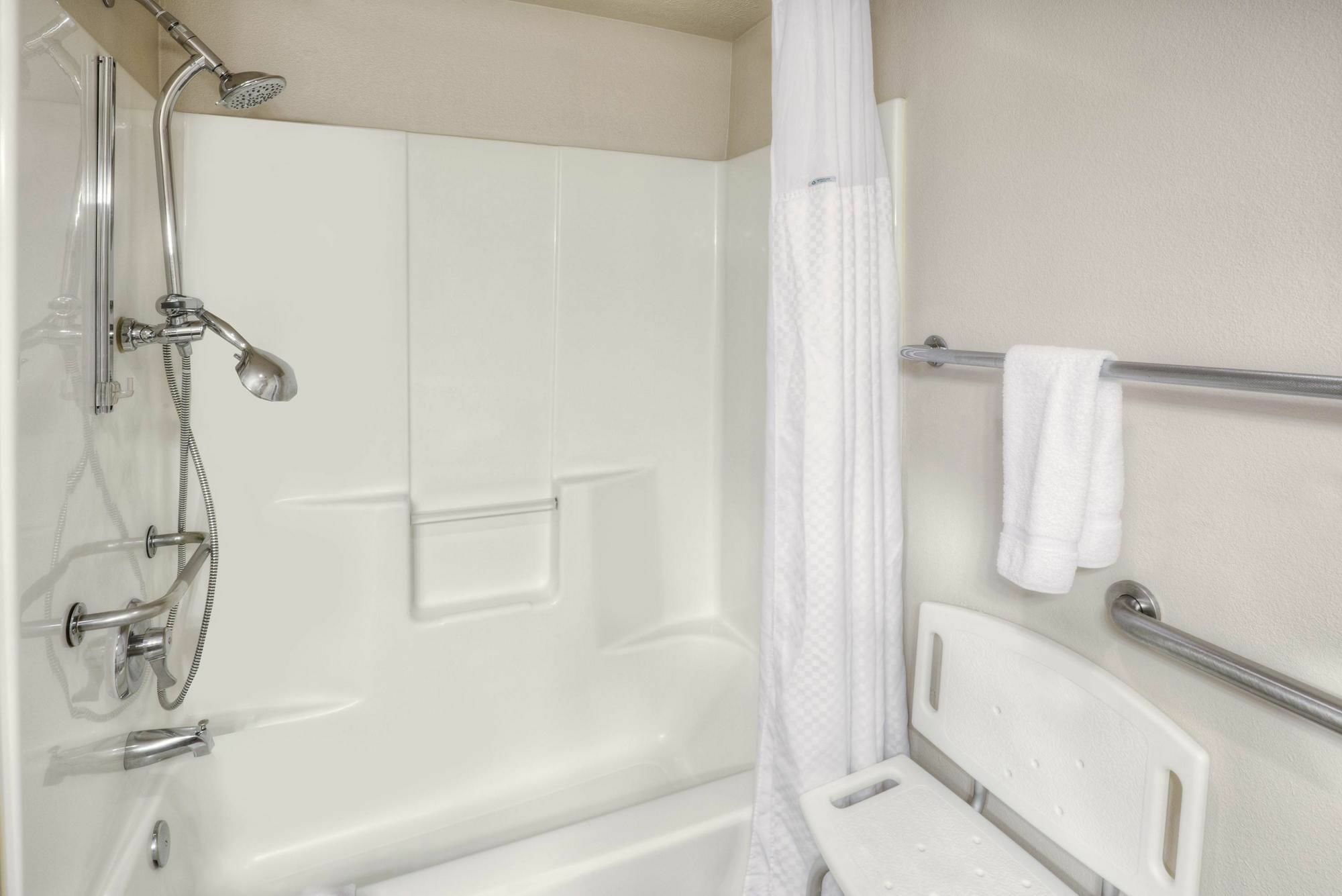 Baymont By Wyndham Tri-Cities/Kennewick Wa Hotel Bagian luar foto